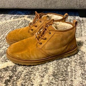 Ugg Neumel short boots